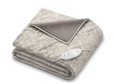 Electric heated throw