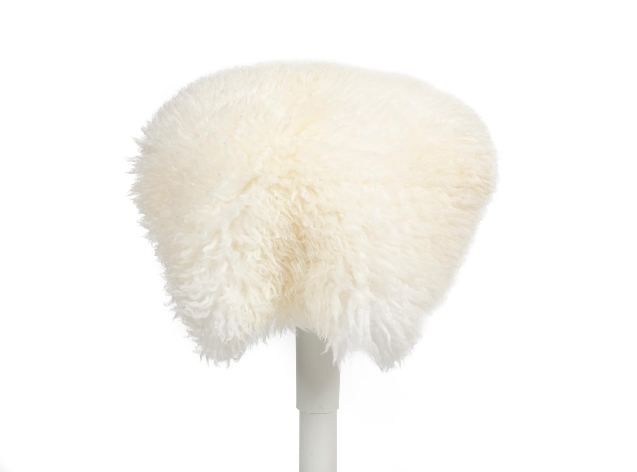 Yeti sheepskin chair pad - Image 2