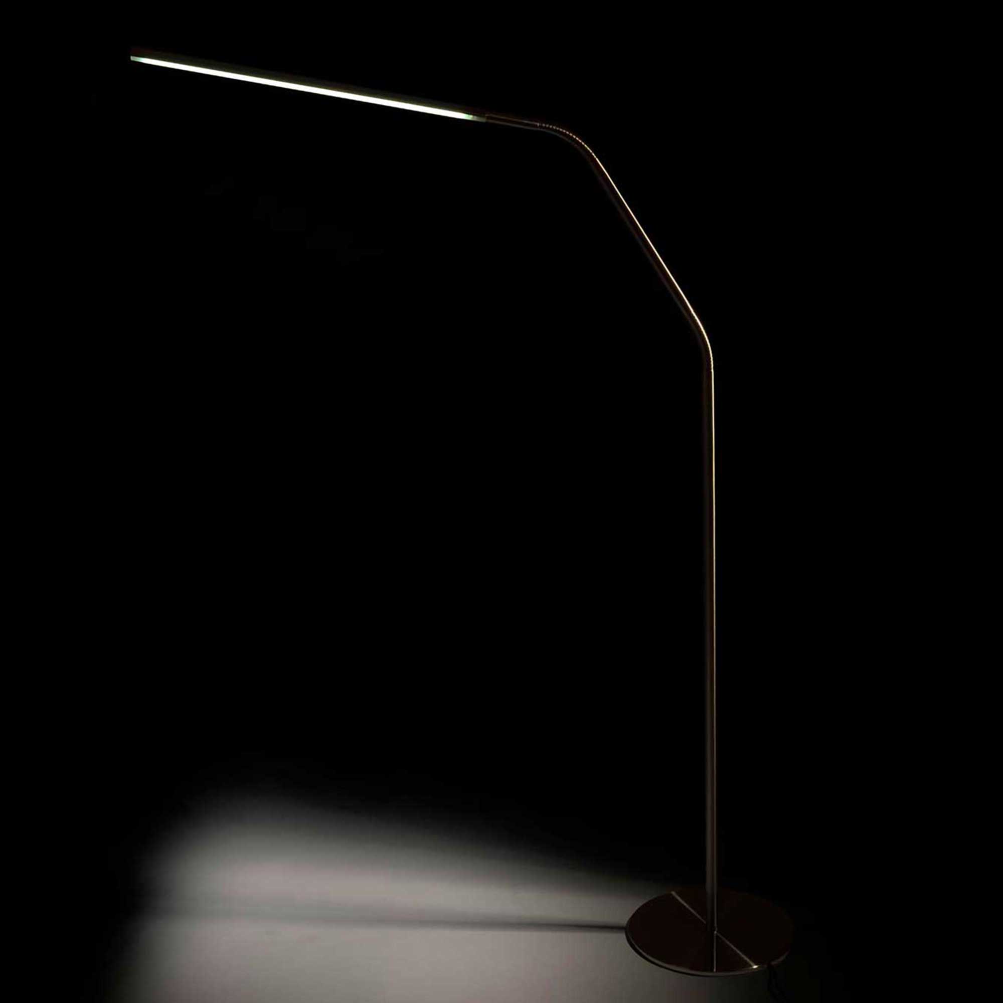 Slimline LED floor lamp - Image 6